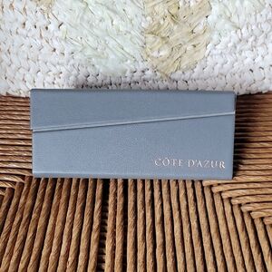Cote D'Azur Hard shell eyeglasses/sunglass triangular case